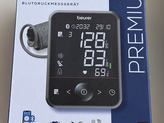 Beurer BM 64 Blood Pressure Monitor , Black