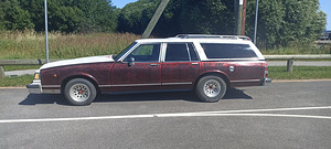 Buick Electra stationwagon 5.0 104kW (1 foto / 15)