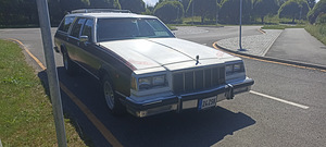 Buick Electra stationwagon 5.0 104kW (3 foto / 15)