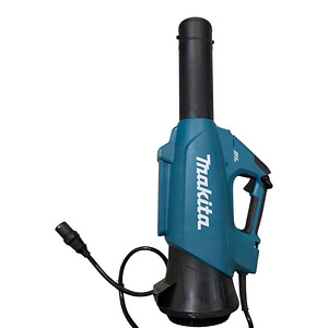 Lehepuhur Makita UB001C + akupank Makita PDC01 (3 foto / 5)