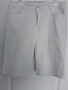 Брюки, Шорты (3 фото из 5)