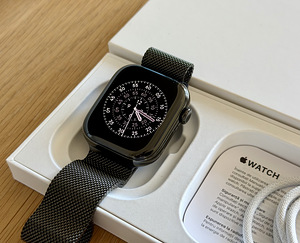 Apple Watch Series 11 42 мм Slate Ti Slate MilLp CEL (1 фото из 9)