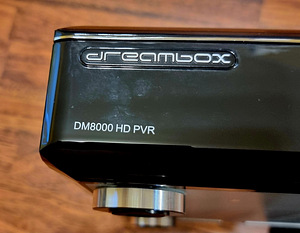 Dreambox DM8000 HD PVR (1 foto / 6)