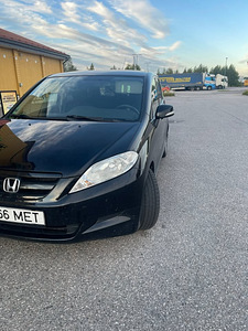 HONDA FRV BENSIN + LPG gass (1 foto / 4)