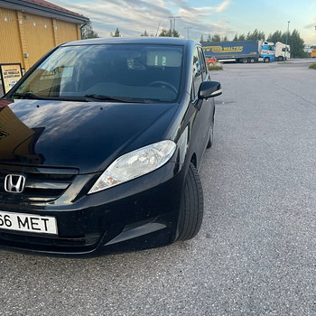 HONDA FRV бензин + LPG газ
