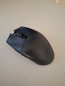 Corsair KATAR PRO Wireless juhtmevaba mänguri hiir (3 foto / 5)