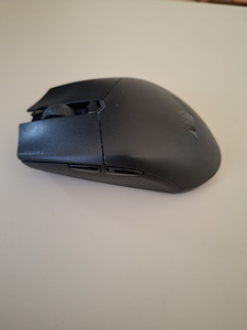 Corsair KATAR PRO Wireless juhtmevaba mänguri hiir (2 foto / 5)