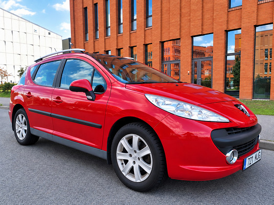 Peugeot 207 SW Automaat üv 07.2027 reg makstud