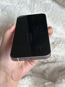 iPhone 13. (2 фото из 5)