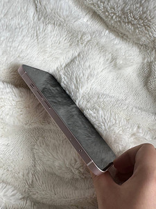 iPhone 13. (5 фото из 5)