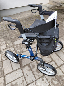Panda Comfort rullaator (1 foto / 5)