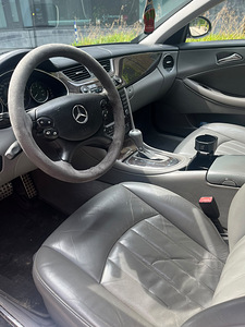 Mercedes CLS (3 фото из 4)