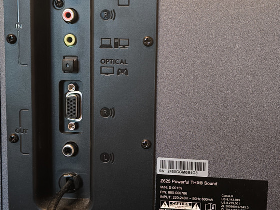 Logitech Z625
