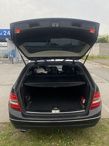 Mercedes-Benz C220 (5 foto / 14)