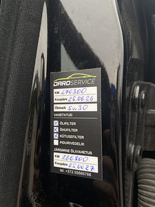 Mercedes-Benz C220 (13 foto / 14)