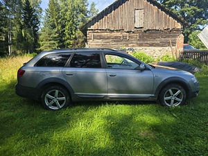 Audi A6 Allroad (3 фото из 8)