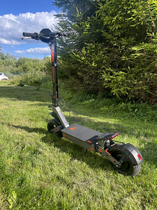 Elektritõukeratas KuKirin G4 (1 foto / 5)