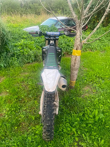 KAWASAKI kx450f (3 фото из 4)