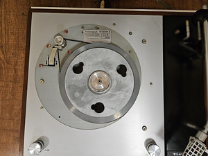Thorens TD150 MK II 2-Speed Belt-Drive (7 foto / 8)