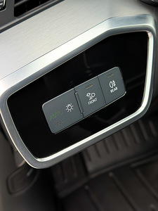 Audi A6 C8 3.0 quattro 45TDI Sline (4 foto / 14)