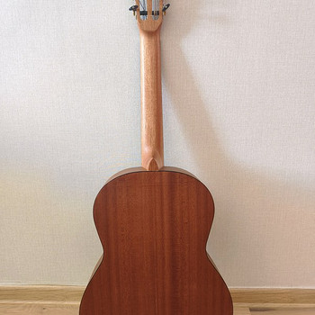 Kitarr / Kitarr