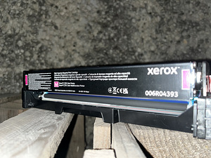 Xerox 006R04393/006R04394 - картриджи Magenta и Yellow, для (3 фото из 4)