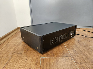 Nakamichi 670ZX Three Head Stereo Cassette Deck (2 foto / 5)