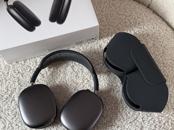 Müüa Apple AirPods Max (Space Gray)
