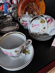 Чайный сервиз (5 фото из 5)