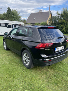 Volkswagen Tiguan 2017 (4 foto / 8)