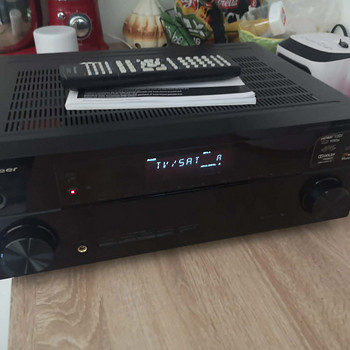 Pioneer ressiiverid
