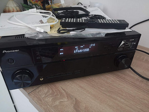Ресиверы Pioneer (4 фото из 9)