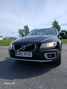 Volvo XC70 (1 фото из 8)