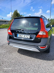 Volvo XC70 (4 фото из 8)