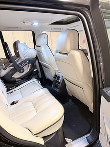 2012 Range Rover Vogue L322 RHD (4 foto / 9)