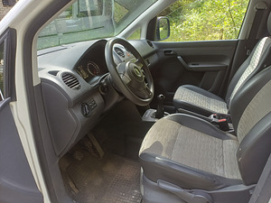Vokswagen caddy maxi 2012a. 1,6td. 75kw. (7 foto / 9)