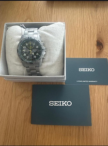 Seiko Chronograph 38mm (7 фото из 7)