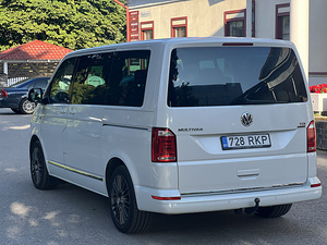 Vw Multivan Highline 2016 2.0TDI 150kw 4motion (3 фото из 14)