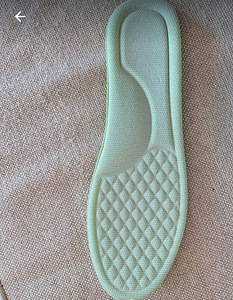 Кроссовки Nike (3 фото из 3)
