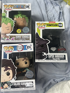 Фигурки Funko Pop (2 фото из 3)