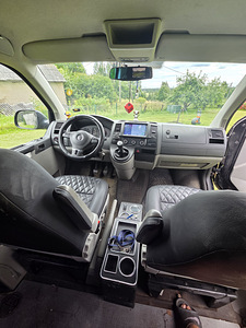 VW Transporter (4 фото из 7)