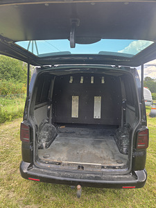 VW Transporter (9 фото из 9)
