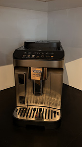 Automaatne kohvimasin Delonghi Magnifica Evo ECAM290 (1 foto / 5)
