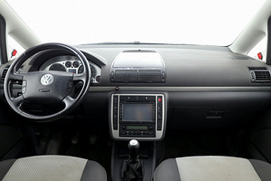 Volkswagen Sharan Freestyle Facelift 2.0 TDI 103kW (5 foto / 9)