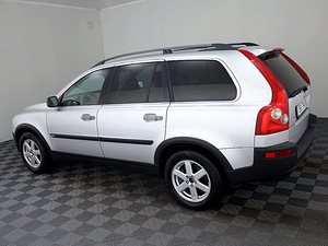 Volvo XC90 Summum ATM 2.5 154kW (4 foto / 8)