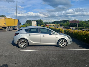 Müüa Opel Astra (5 foto / 9)