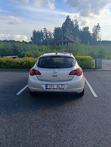 Müüa Opel Astra (6 foto / 9)