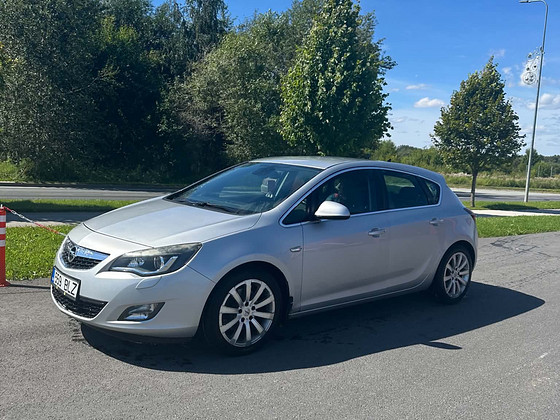 Müüa Opel Astra