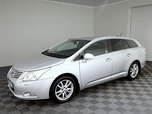 Toyota Avensis Summum ATM 2.0 112kW (2 foto / 7)