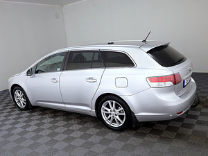 Toyota Avensis Summum ATM 2.0 112kW (4 foto / 7)